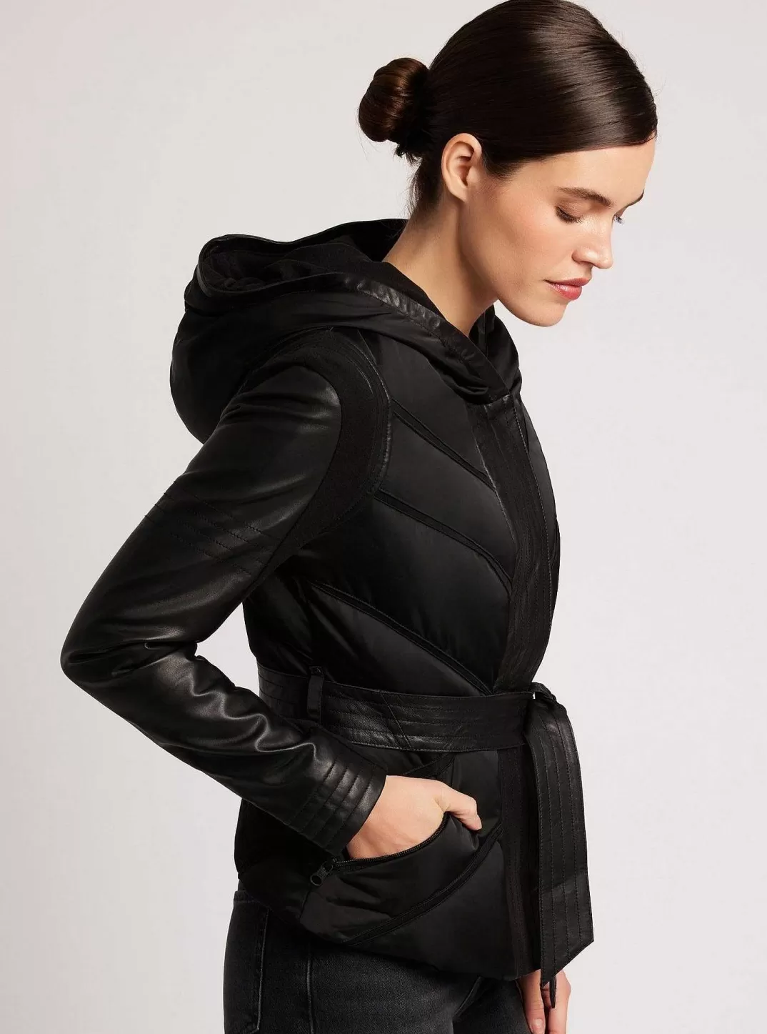 Blanc Noir Doudoune A Capuche Avec Insert En Maille - Remplie De Duvet^Femmes Doudounes Et Manteaux