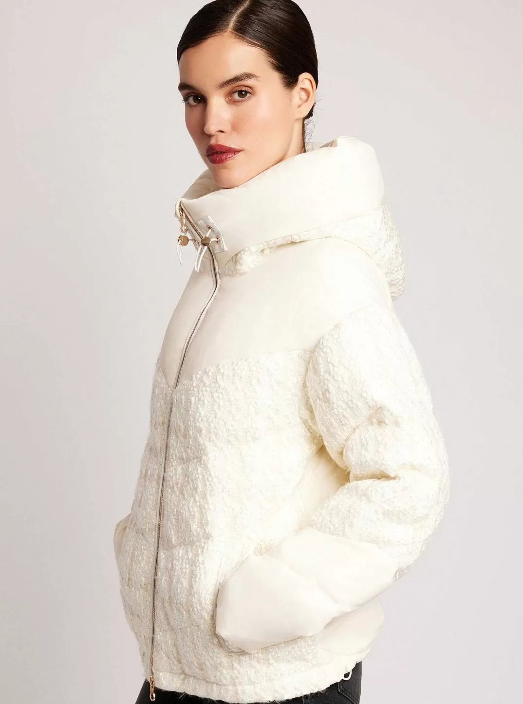 Blanc Noir Doudoune Irina Boucle Avec Bordures Dorees Et Garnissage En Duvet^Femmes Doudounes Et Manteaux