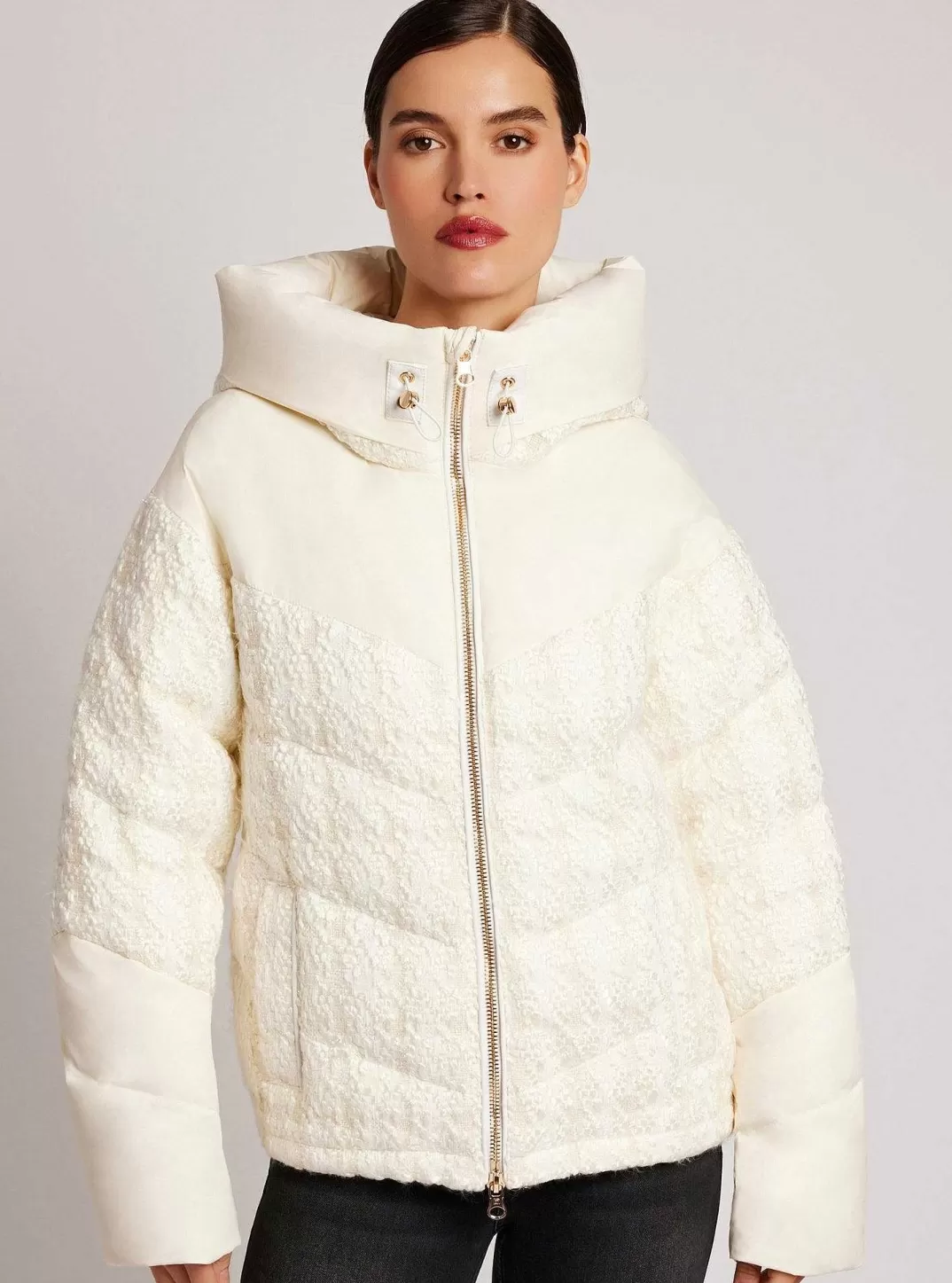 Blanc Noir Doudoune Irina Boucle Avec Bordures Dorees Et Garnissage En Duvet^Femmes Doudounes Et Manteaux