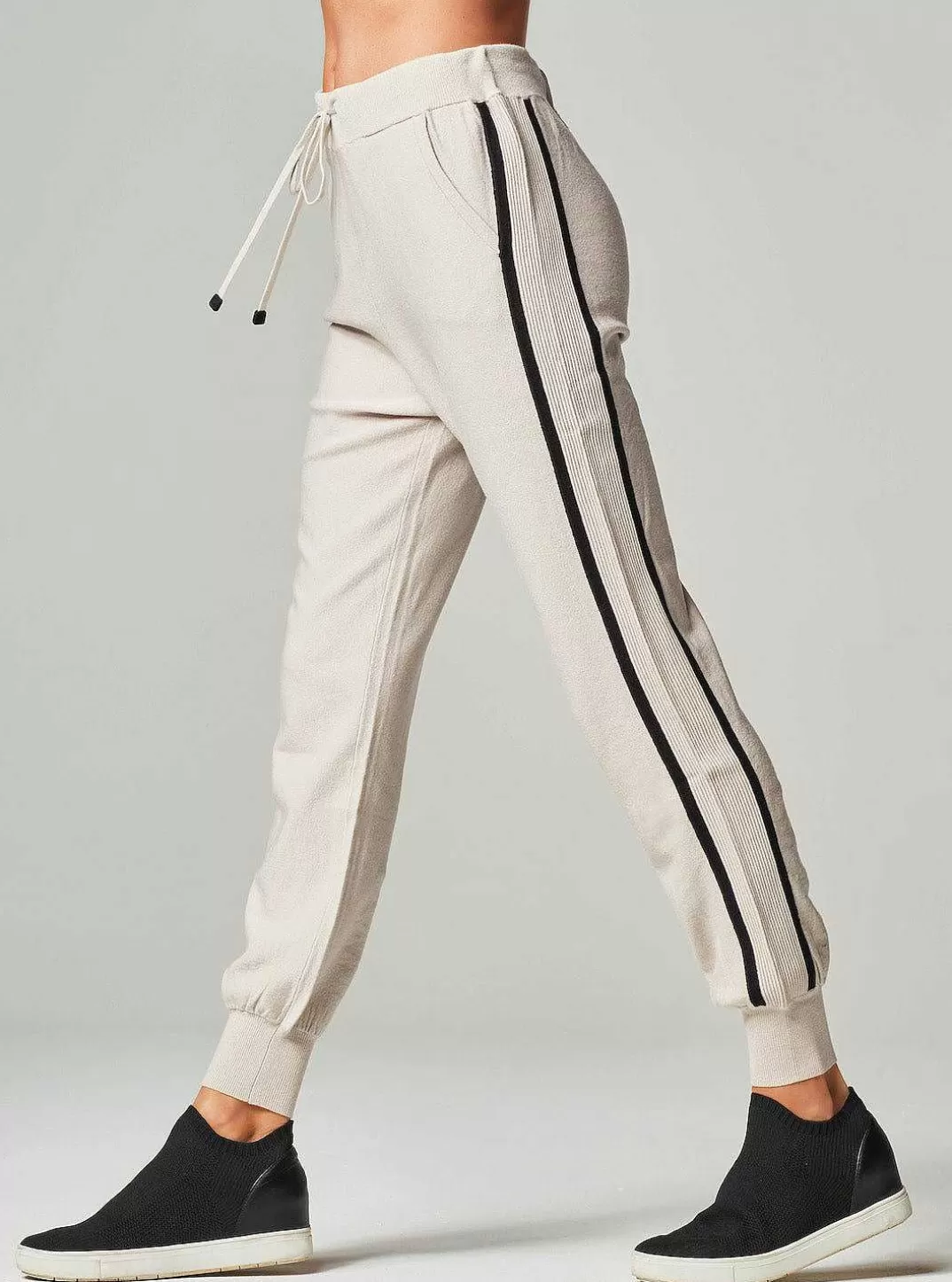 Blanc Noir Pantalon De Jogging Portola^Femmes Chandails