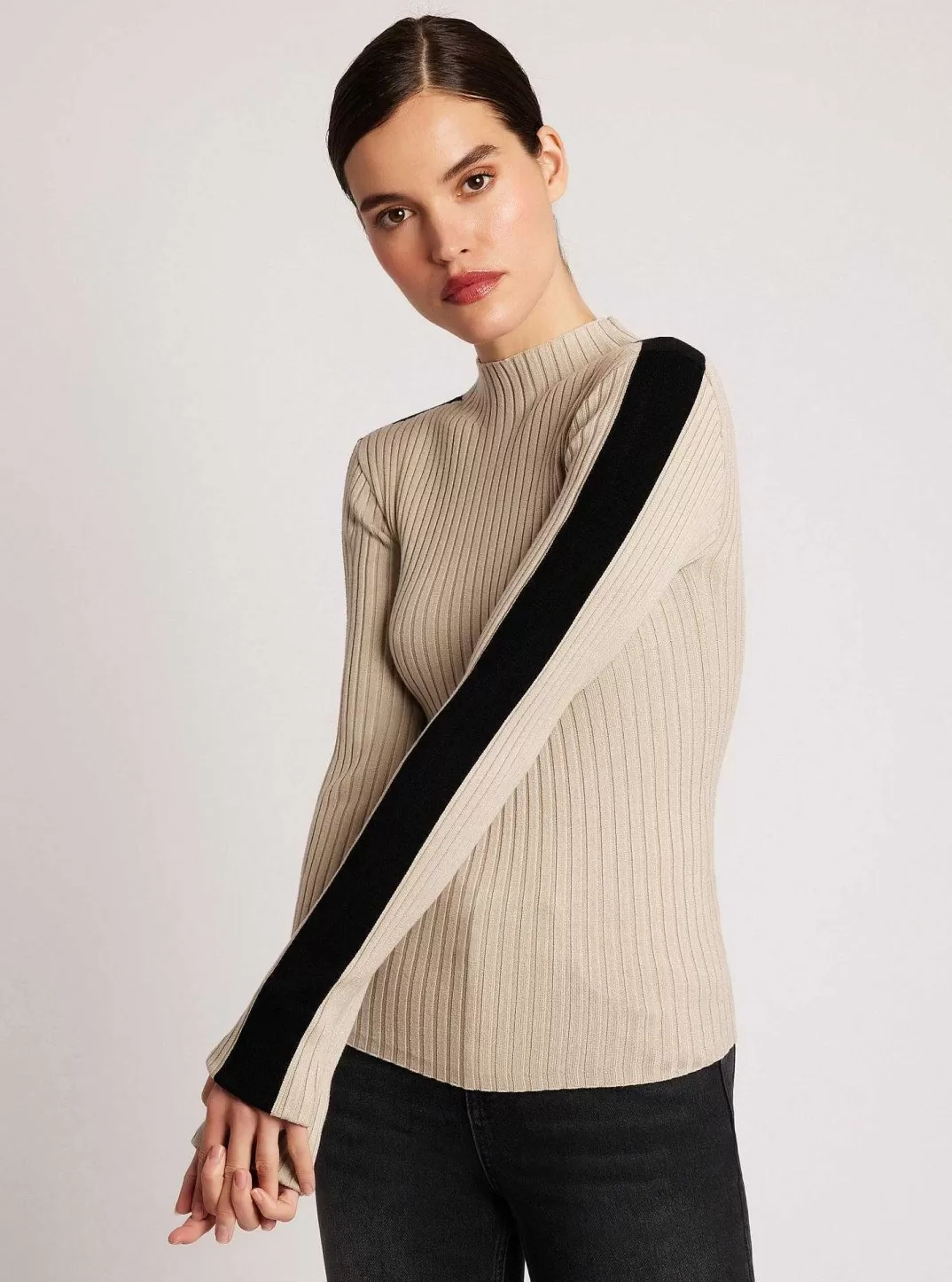 Blanc Noir Pull A Col Montant Blair^Femmes Hauts