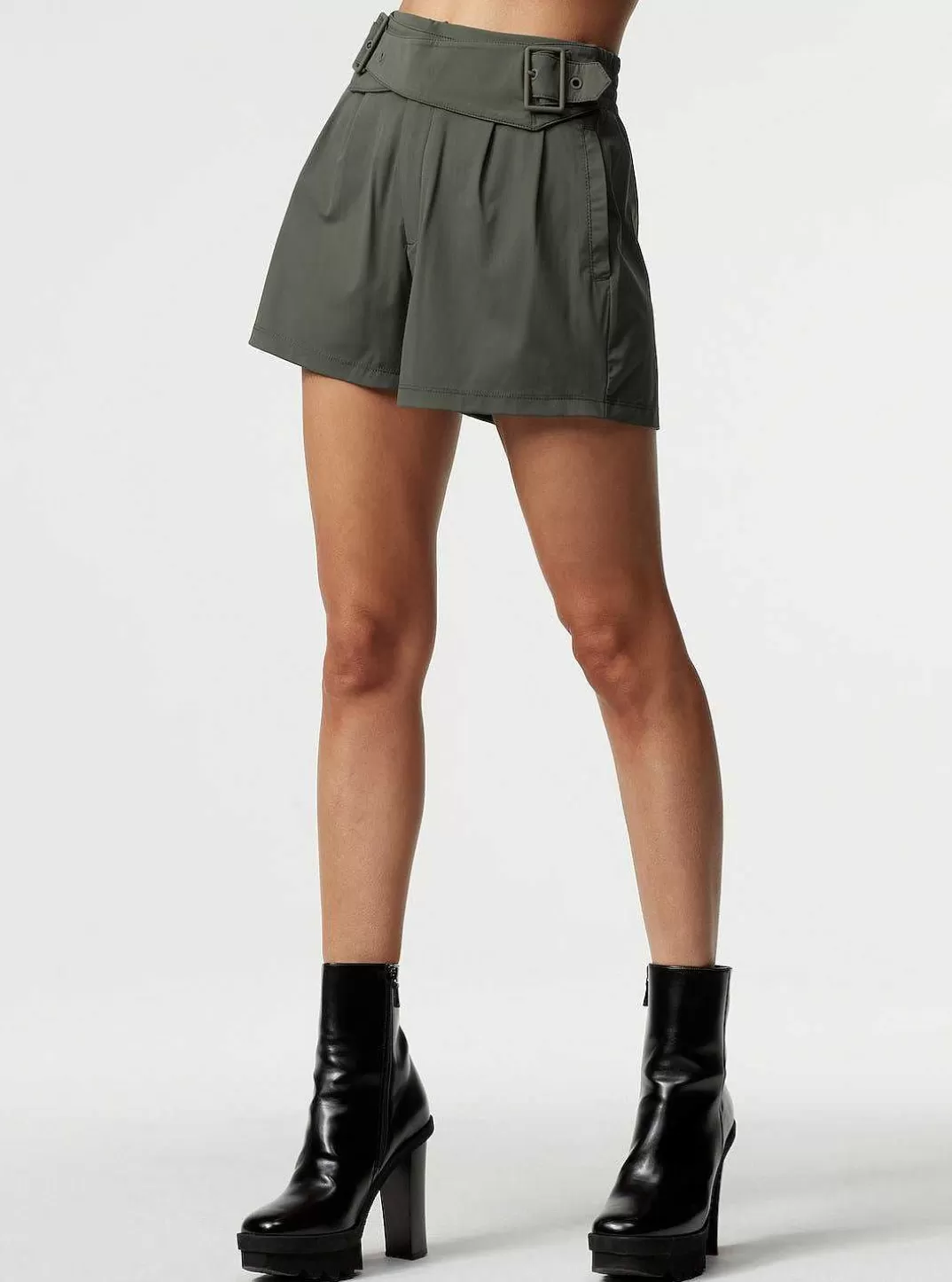 Blanc Noir Short Utilitaire Mastermind^Femmes Cerveau Et Tectonique