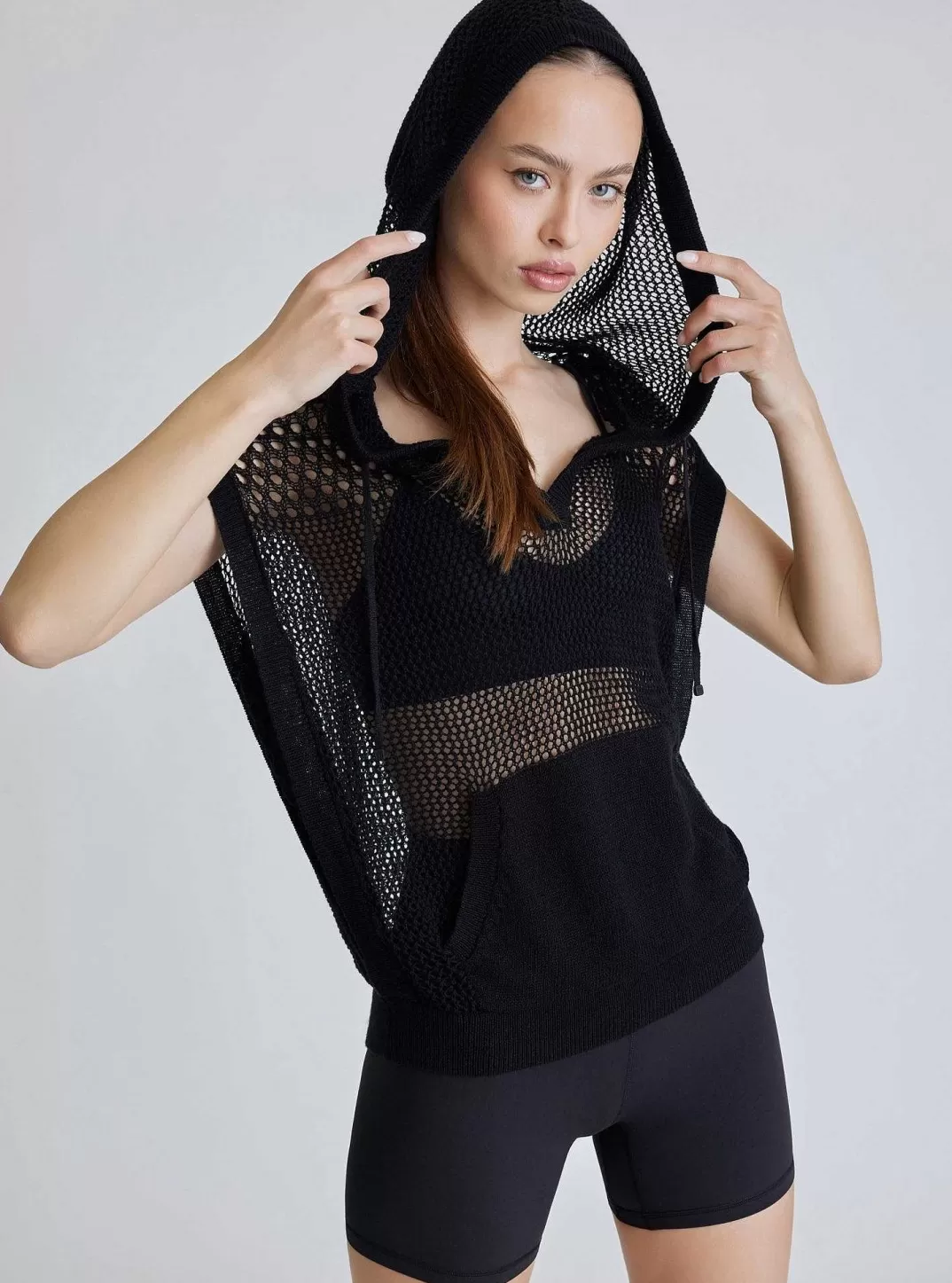 Blanc Noir Sweat A Capuche Sans Manches^Femmes Hauts