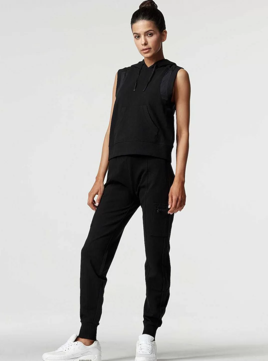 Blanc Noir Sweat A Capuche Tempete^Femmes Hauts