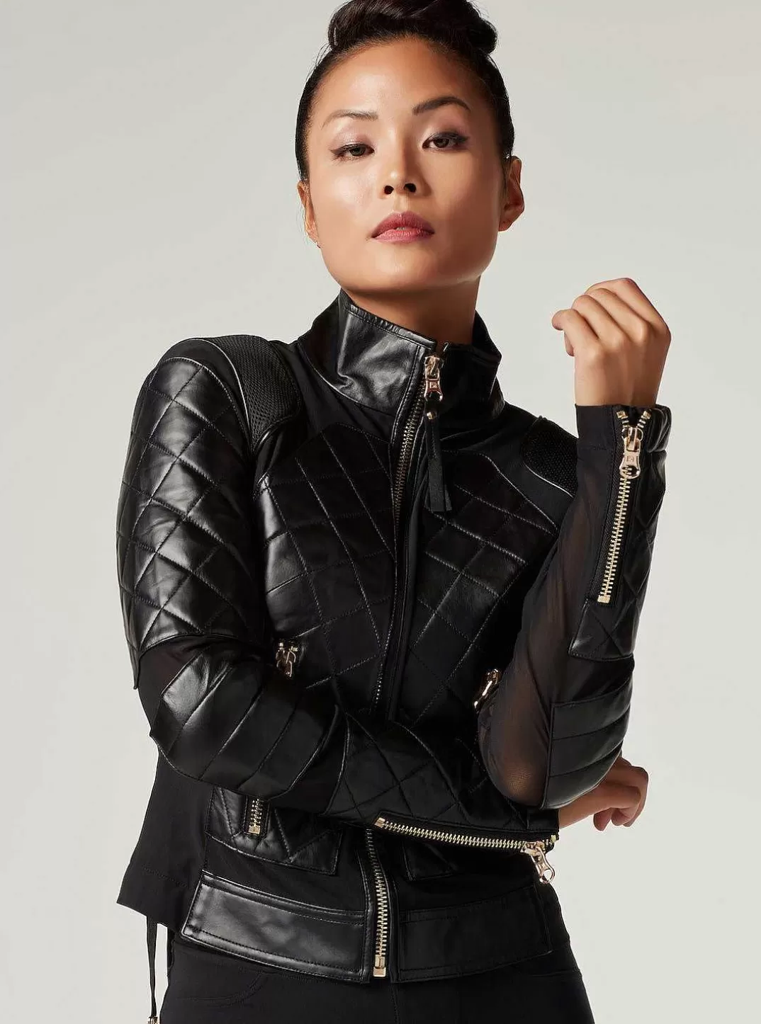 Blanc Noir Veste De Moto En Maille Avec Cuir Noir Et Bordures Dorees - Gold Collection^Femmes Motos