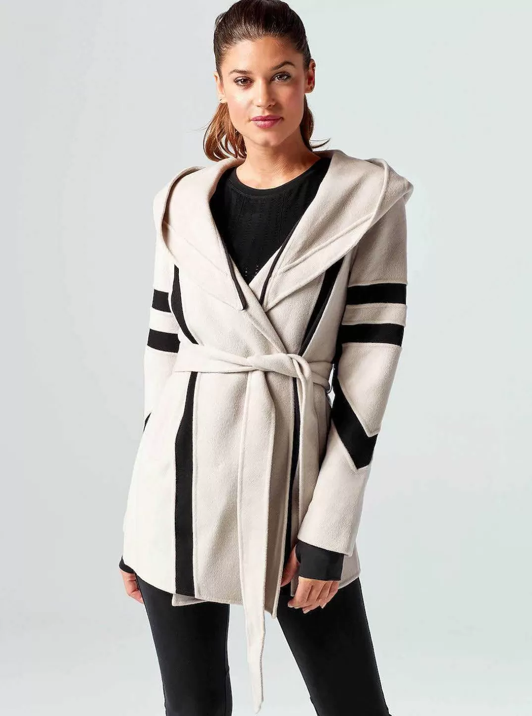 Blanc Noir Veste De Voyage En Laine Faite A La Main^Femmes Voyage